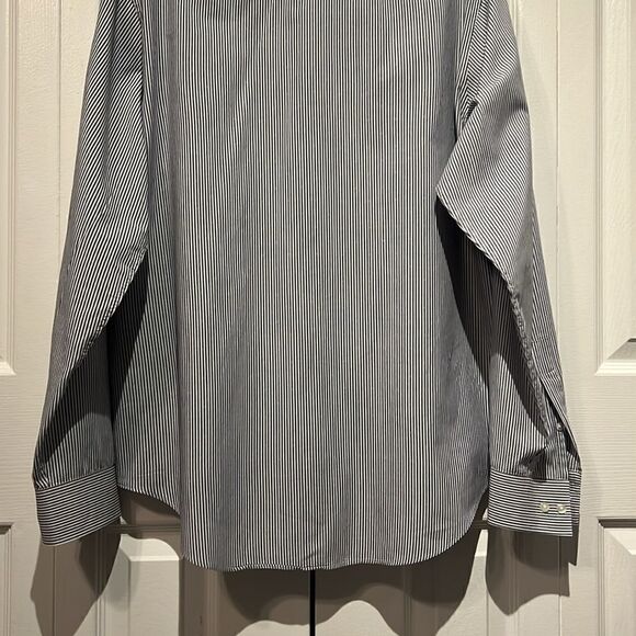 DKNY Men’s Blue and White Striped Long‎ Sleeve Button Down Shirt Size 16.5 - Picture 7 of 12